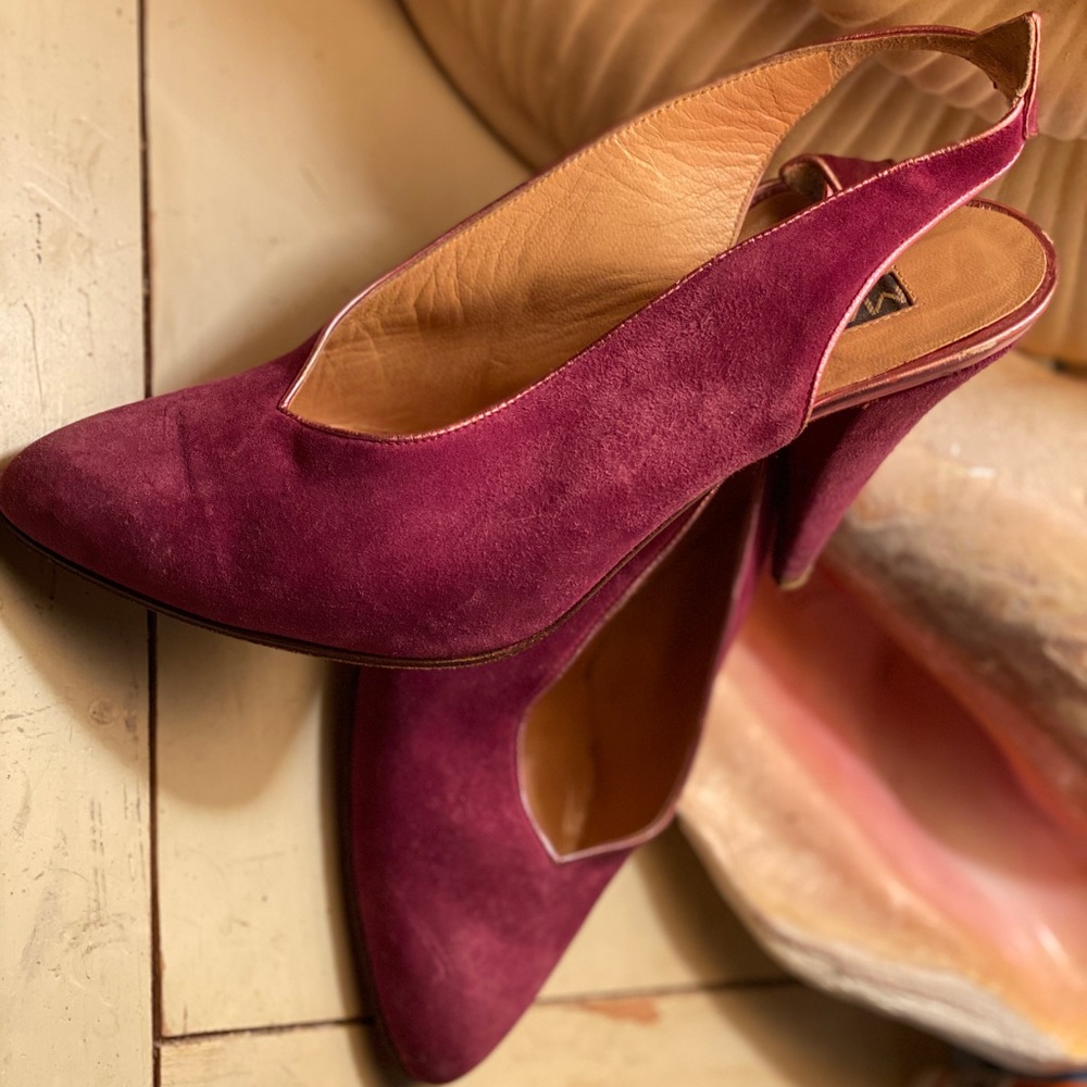 Vintage designer raspberry suede heels size 5 - Picture 1 of 4